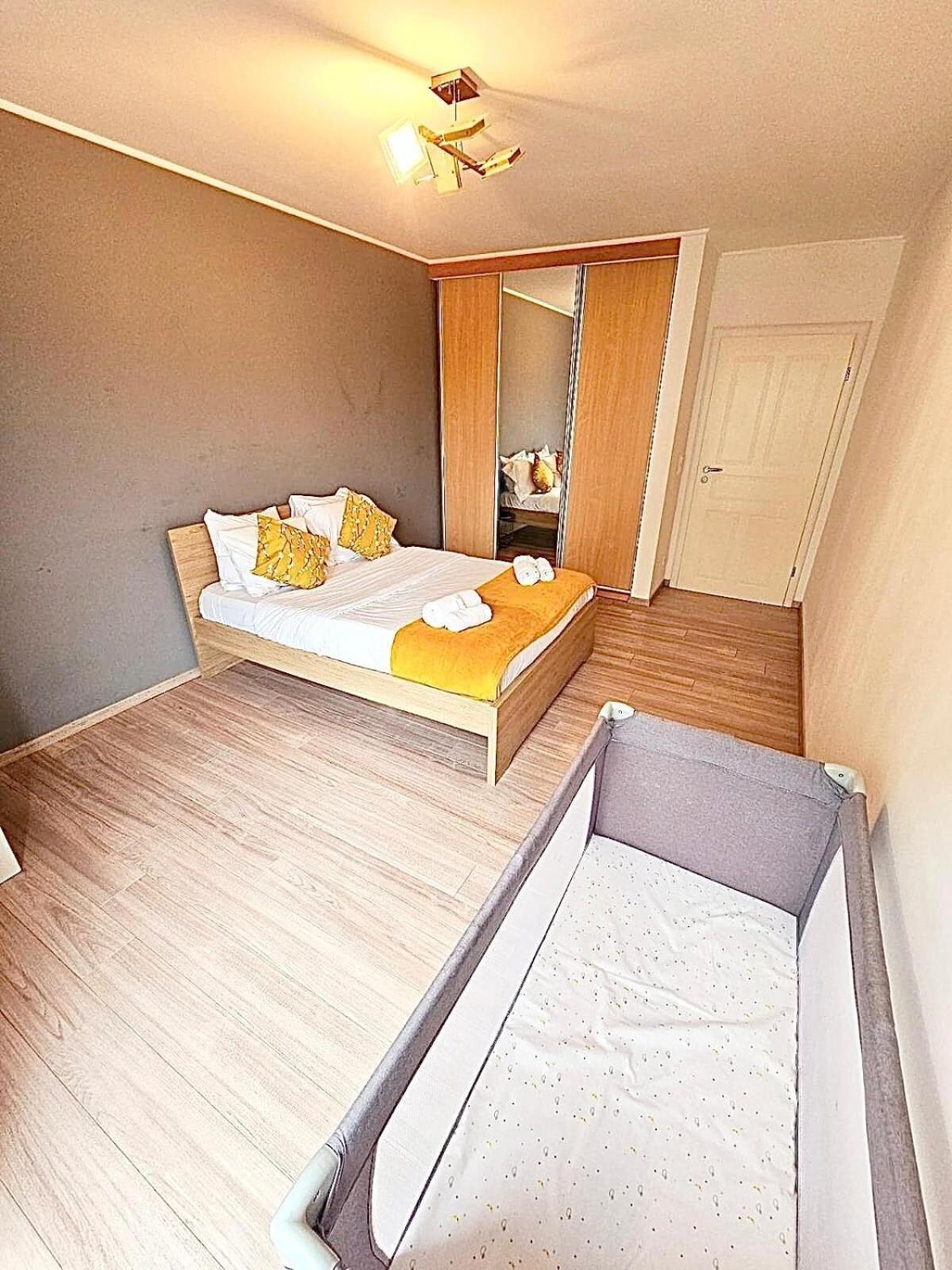 Convenient 2 Bedroom Flat Near Gare Apartment Luxemburg